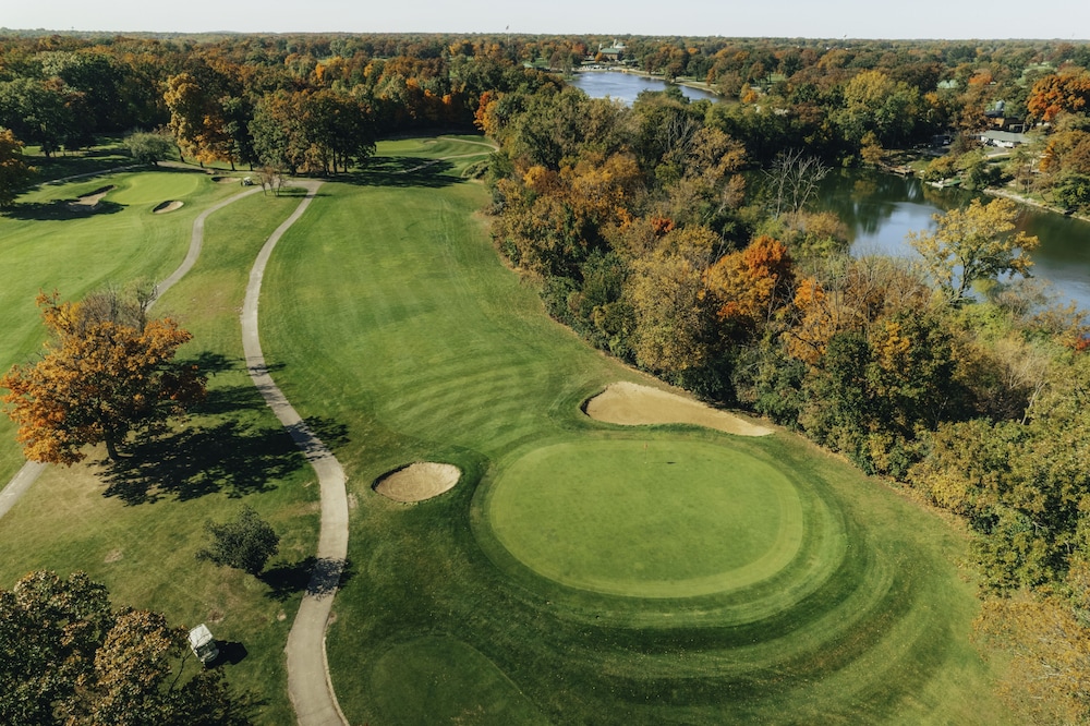 Eaglewood Resort and Spa - photo 31
