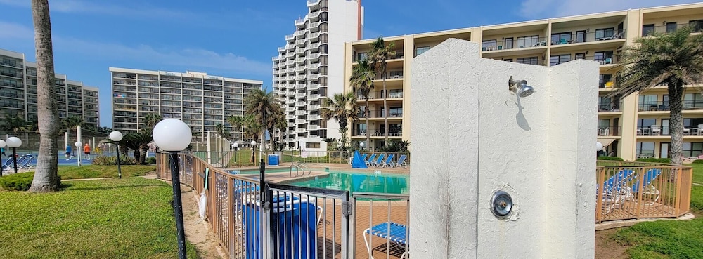 Saida Towers Iii 3101 3 Bedroom Condo by RedAwning - photo 45