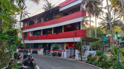 Abhi’s cafe avaduthura kovalam in Kovalam, India