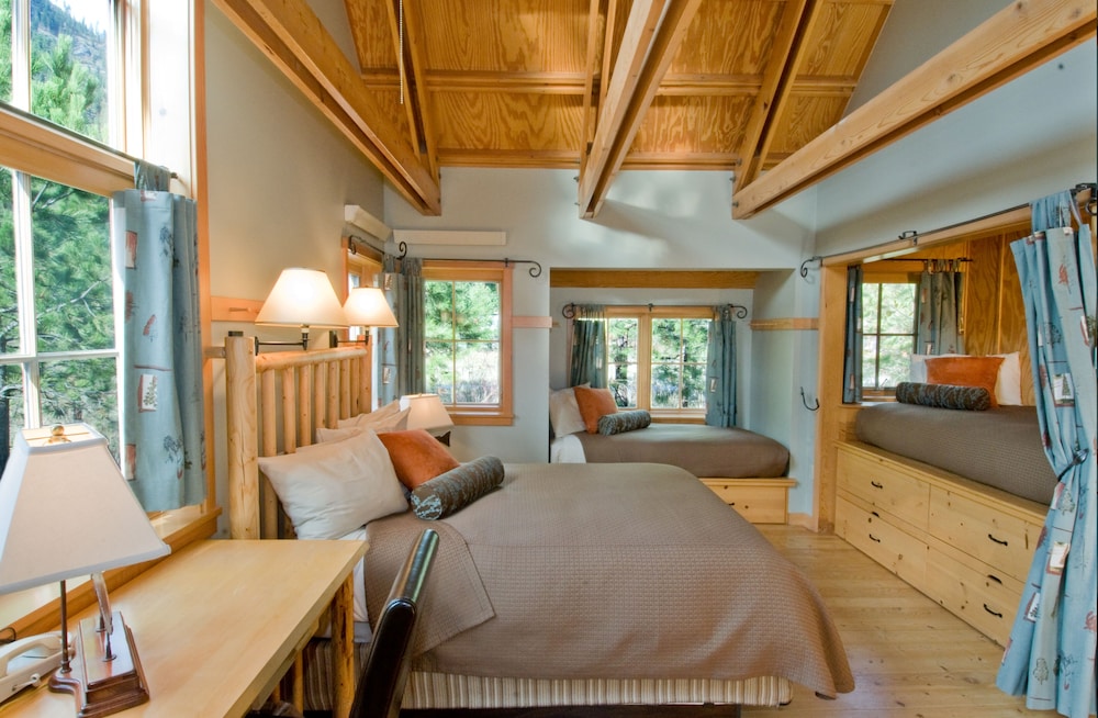 Sleeping Lady Mountain Resort & Spa - photo 5