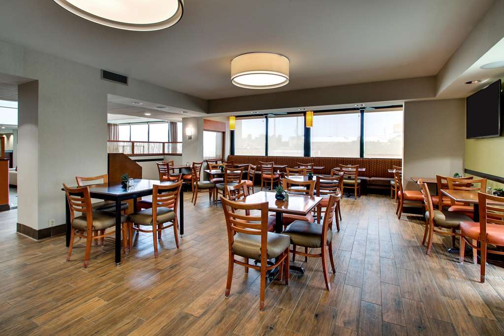 Drury Inn & Suites Bowling Green - photo 12