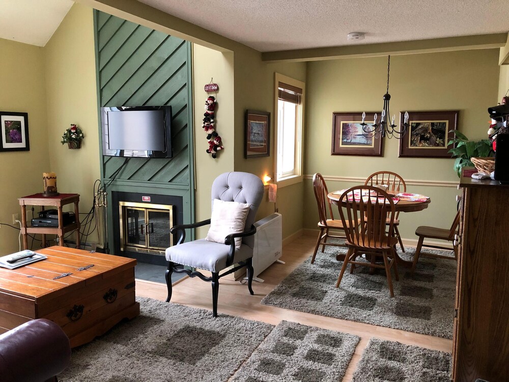 10 503 in Banner Elk, United States