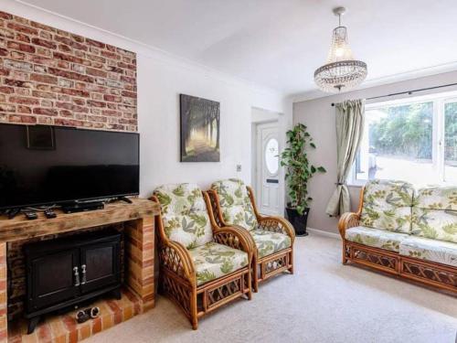 Forest side cottage — 4-Star Luxury Hotel in Nottingham, United Kingdom
