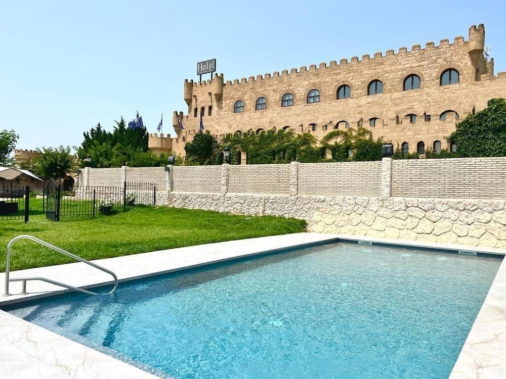 Hotel Castillo Bonavia - last minute hotel in Pedrola