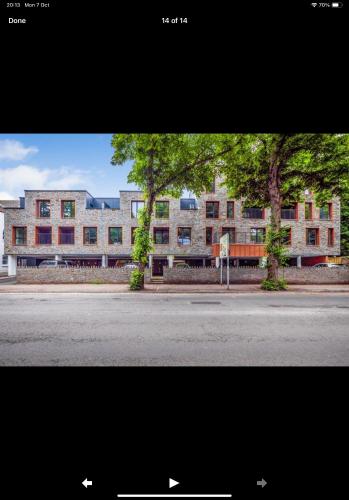 The Duplex at Sophia Mews with free parking — 4-Star Luxury Hotel in Cardiff, United Kingdom