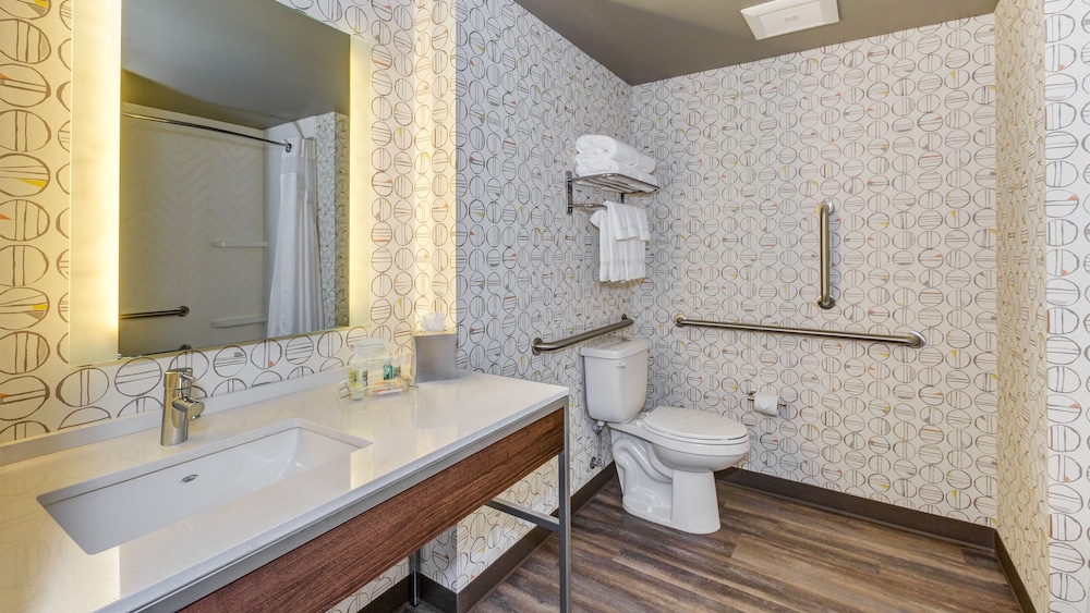 Holiday Inn & Suites Bellingham by IHG - photo 56
