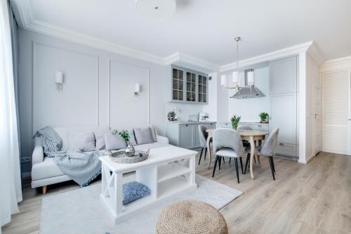 Apartamenty Tespis Francuska Atal Park — 4-Star Luxury Hotel in Katowice, Poland