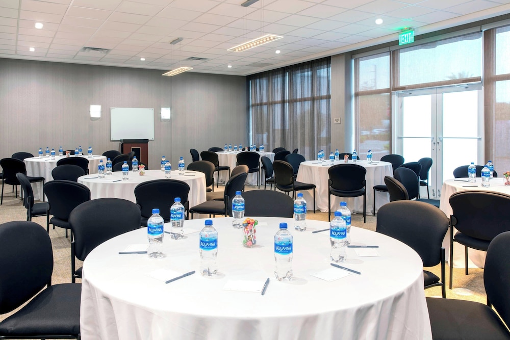 SpringHill Suites by Marriott Miami Doral - photo 21