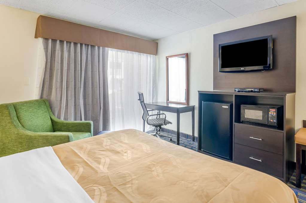Quality Inn Waynesboro Skyline Drive - photo 11
