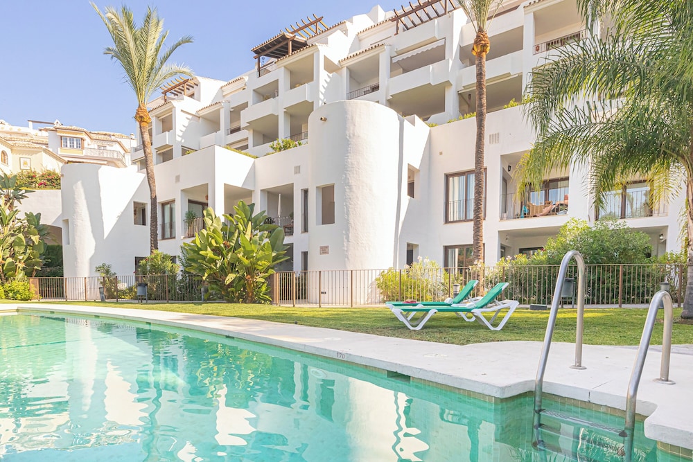 Single Homes Mijas Golf — 4-Star Luxury Hotel in Mijas, Spain