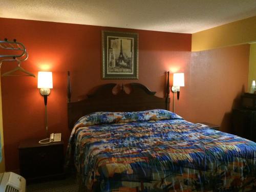 Wye Motel - photo 12
