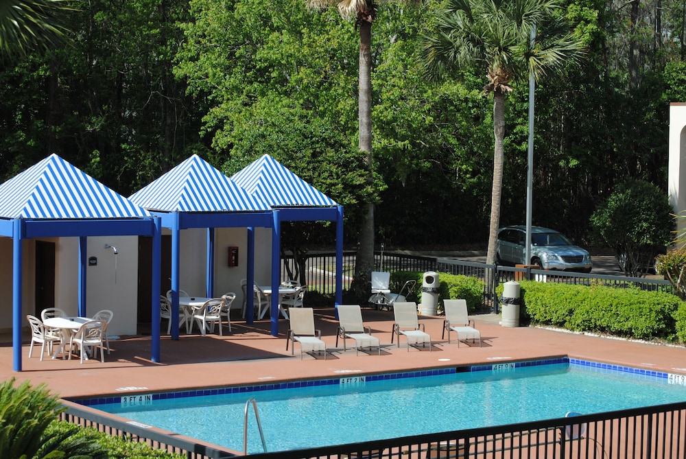 Days Inn by Wyndham Jacksonville Airport - photo 26