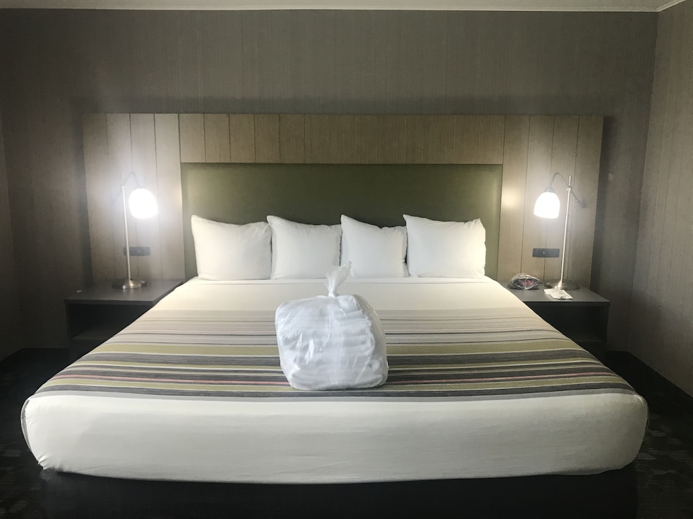 Country Inn & Suites by Radisson Delta Park North Portland - photo 17