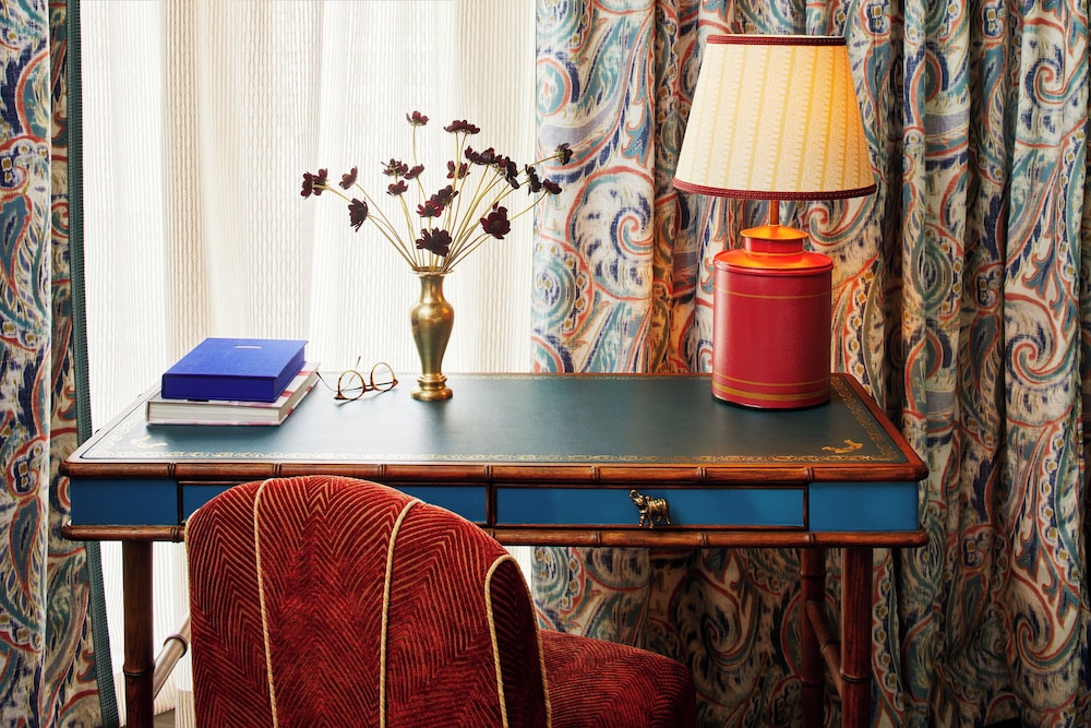 The Fifth Avenue Hotel - photo 25