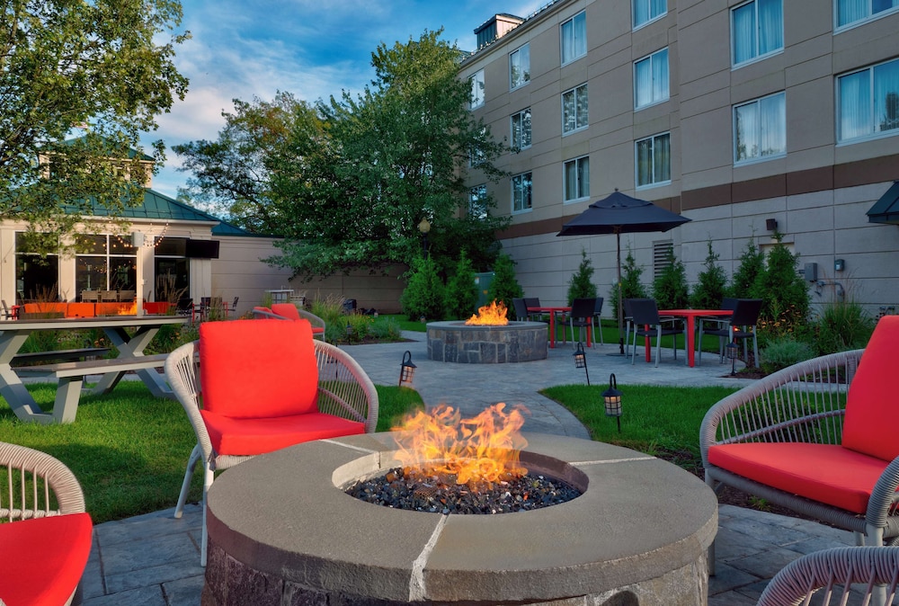 Hilton Garden Inn Saratoga Springs - photo 67