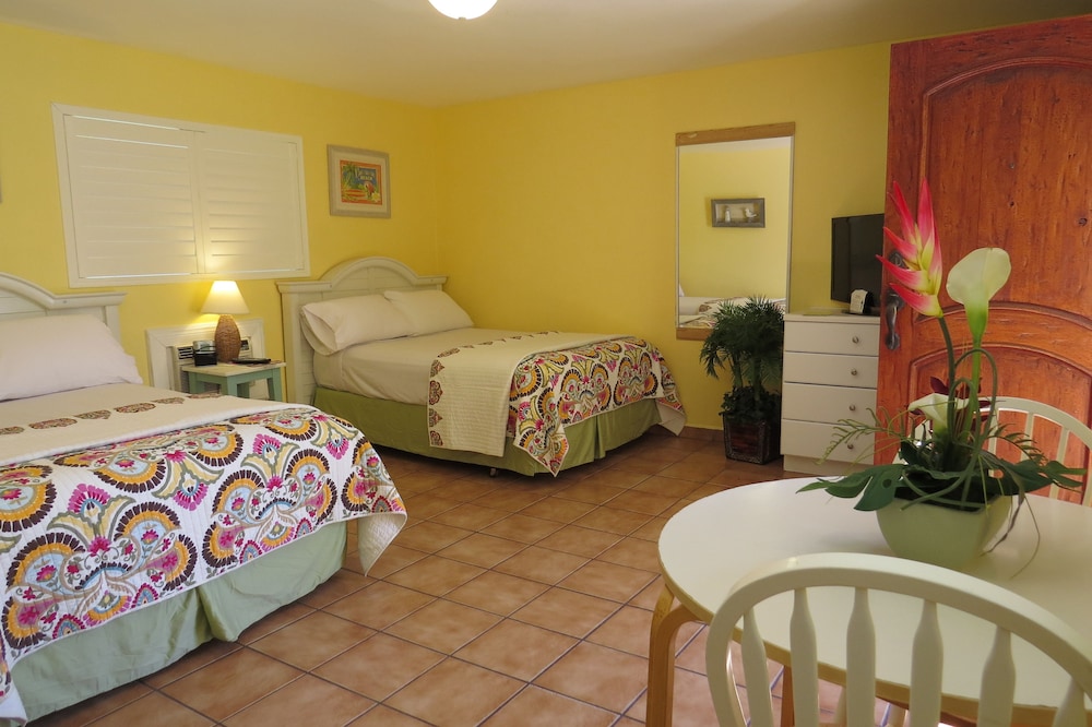 Leucadia Beach Inn - photo 3