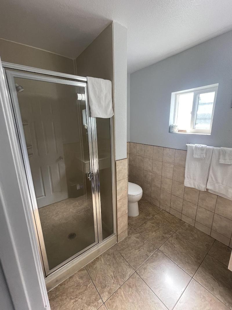 Seaway Motel - photo 13