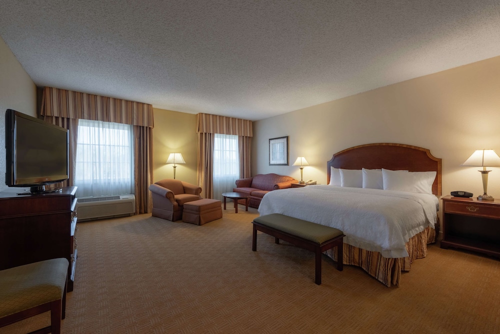 Hampton Inn & Suites Vicksburg - photo 10