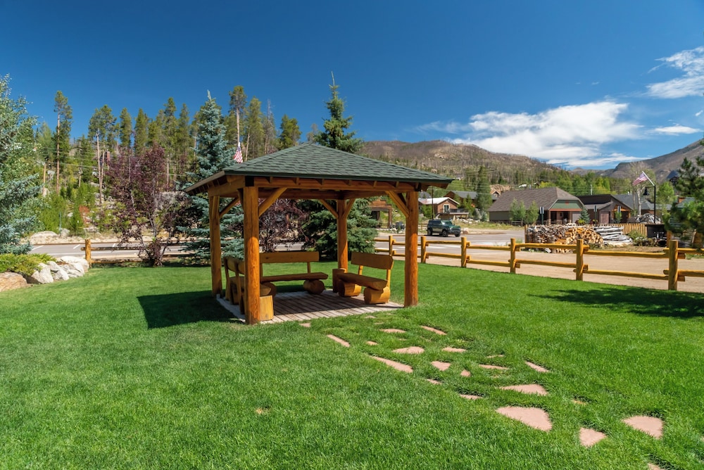 Spirit Lake Lodge - photo 40