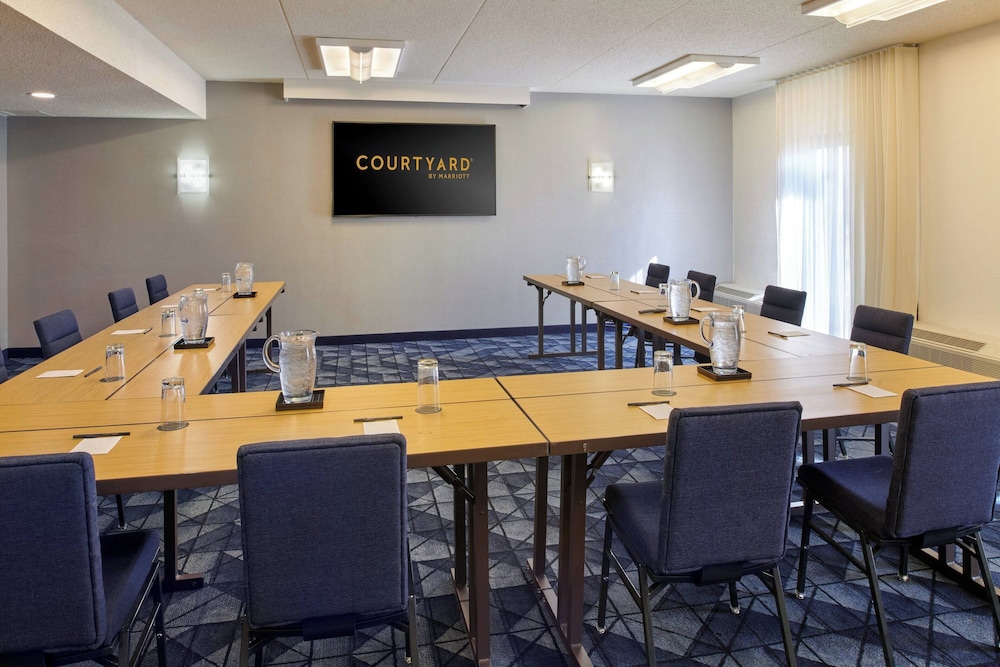Courtyard by Marriott Chicago Lincolnshire - photo 32