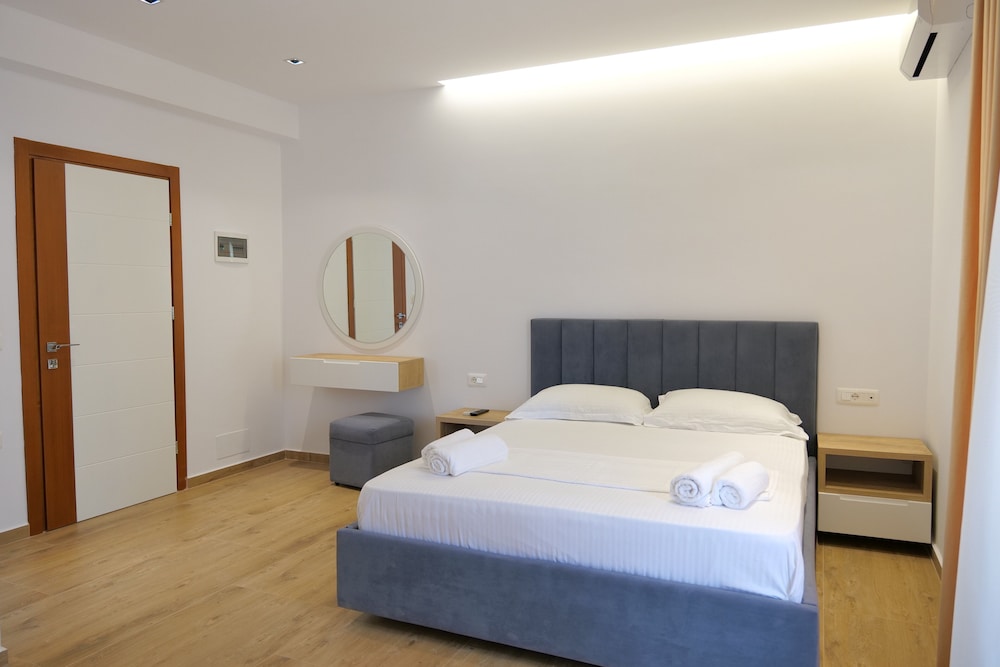 Summer Point Hotel — Ksamil — photo 2