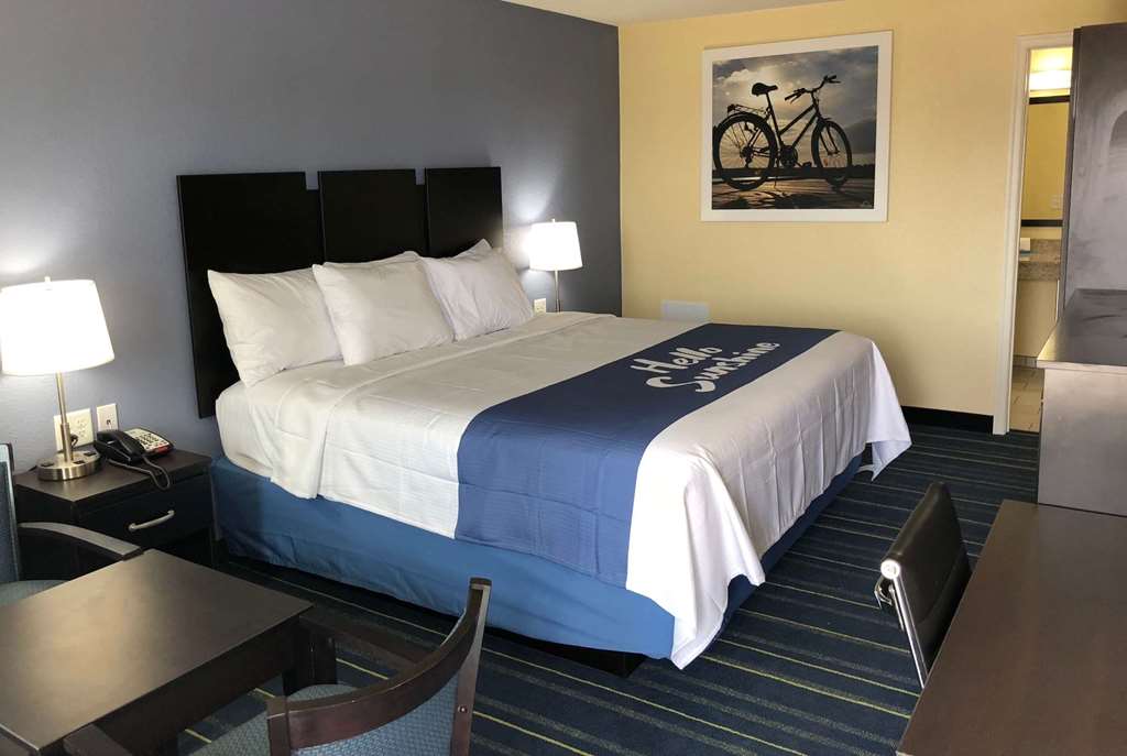 Days Inn by Wyndham Charles Town Harpers Ferry - photo 19