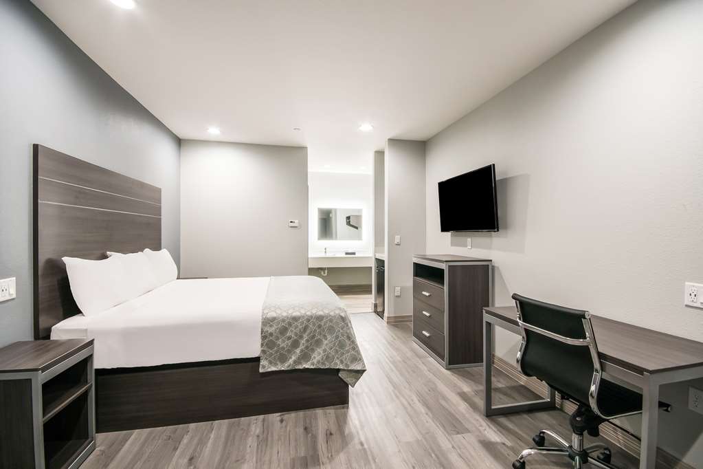 Americas Best Value Inn & Suites NE Houston Downtown I 610 - photo 21