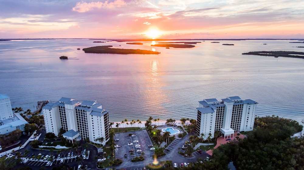 Resort Harbour Properties in Fort Myers, United States