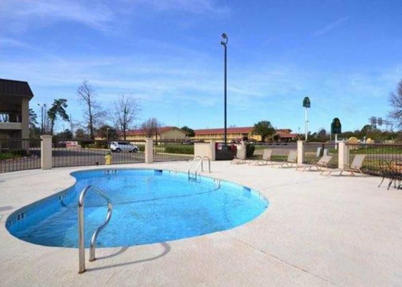 Motel 6 Texarkana - photo 22