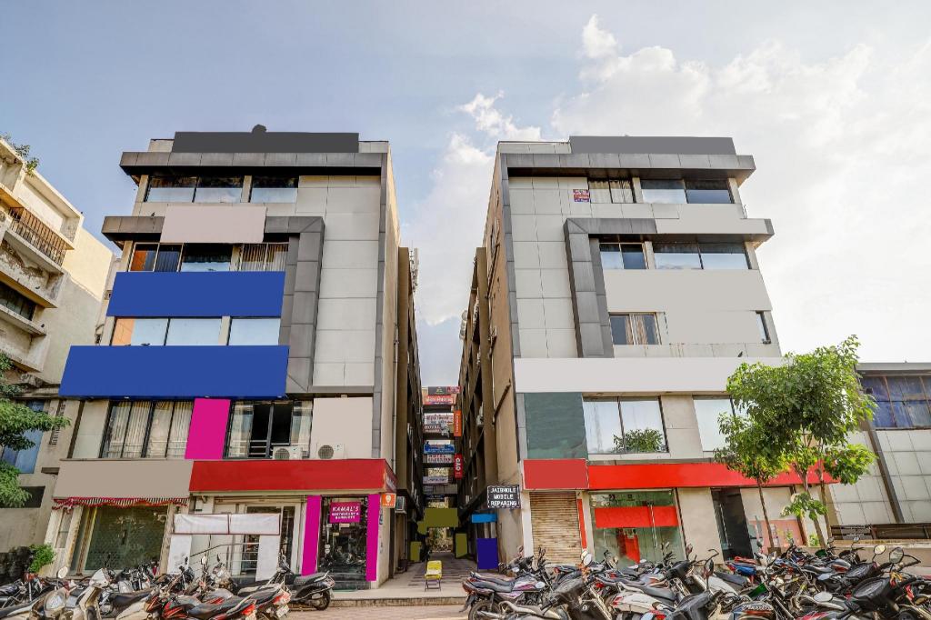 Capital O Maple View in Ahmedabad, India