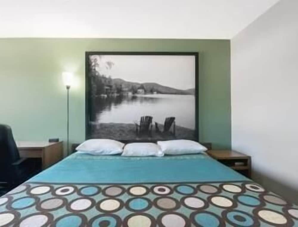 Super 8 by Wyndham Milbank SD - photo 11