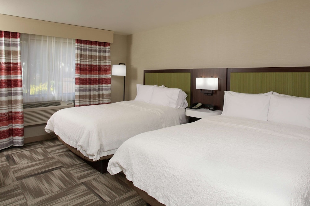 Hampton Inn Richland Tri Cities - photo 18