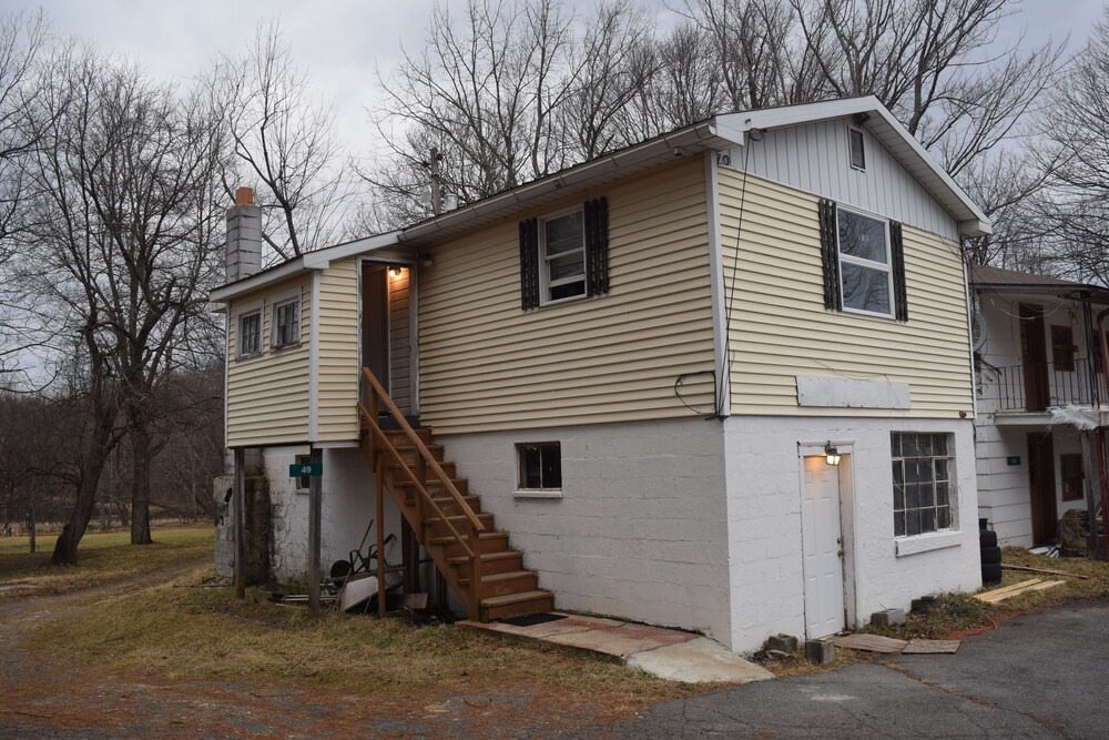 Mountaineer Motel - photo 22