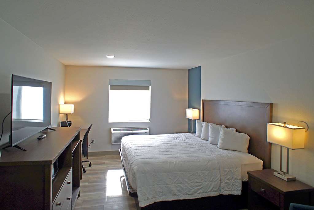 Baymont by Wyndham Monte Vista - photo 26