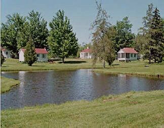 Eden Village Motel & Cottages - photo 20