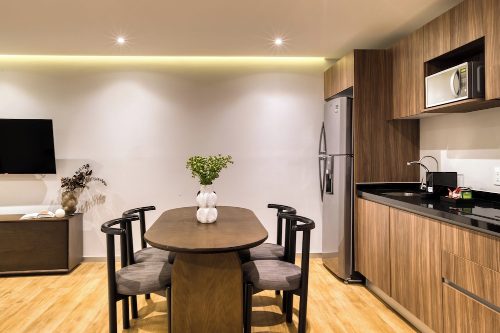 Private kitchenette