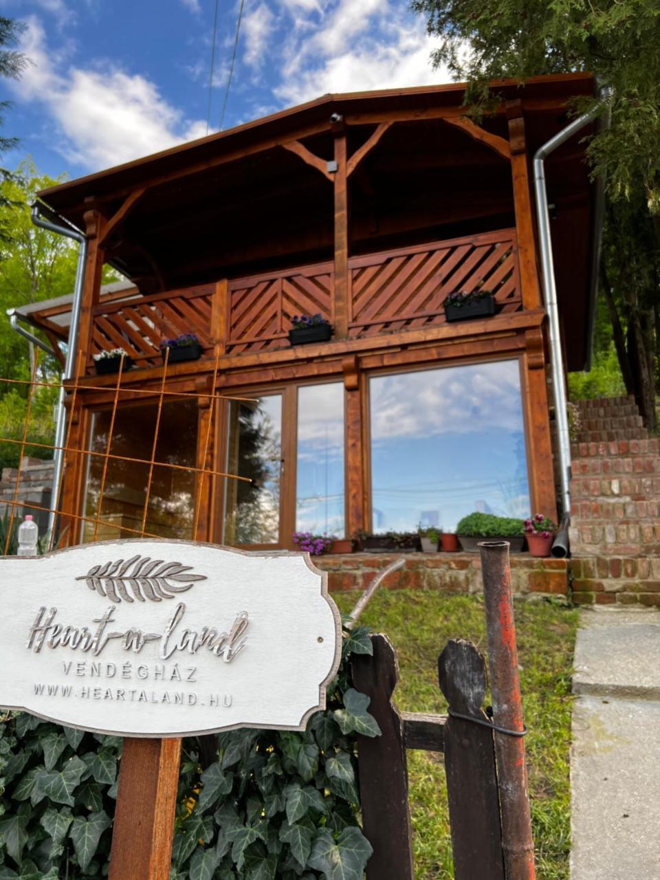 Heart a land Vendégház in Unknown City, Hungary