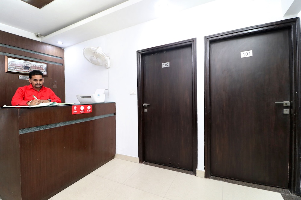 Oyo 8627 Hotel Space — hotel in Ambala
