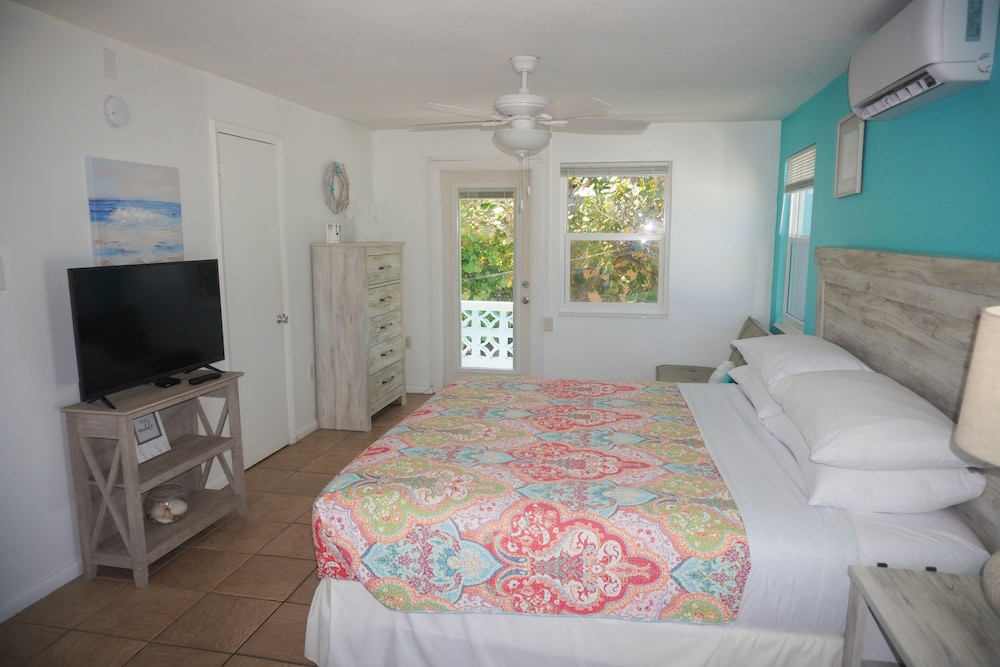 Pearl Beach Inn - photo 11