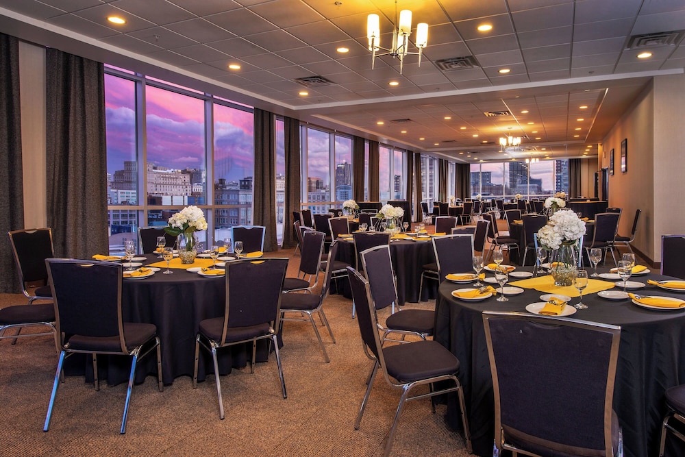 Four Points by Sheraton Philadelphia City Center - photo 35