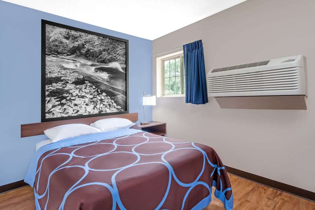 Super 8 by Wyndham Oneonta Cooperstown - photo 14