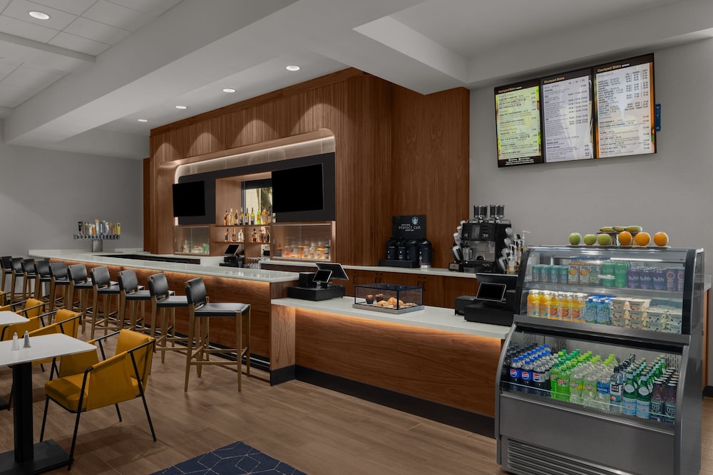 Courtyard by Marriott Pittsburgh University Center - photo 29