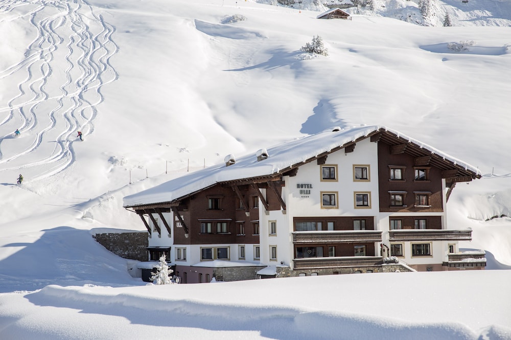 Hotel Ulli — 4-Star Luxury Hotel in Lech, Austria