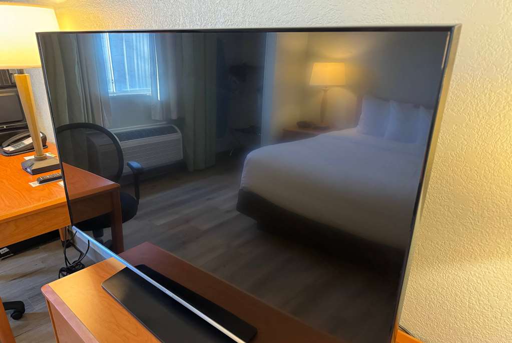 Wingate by Wyndham Sioux City - photo 23