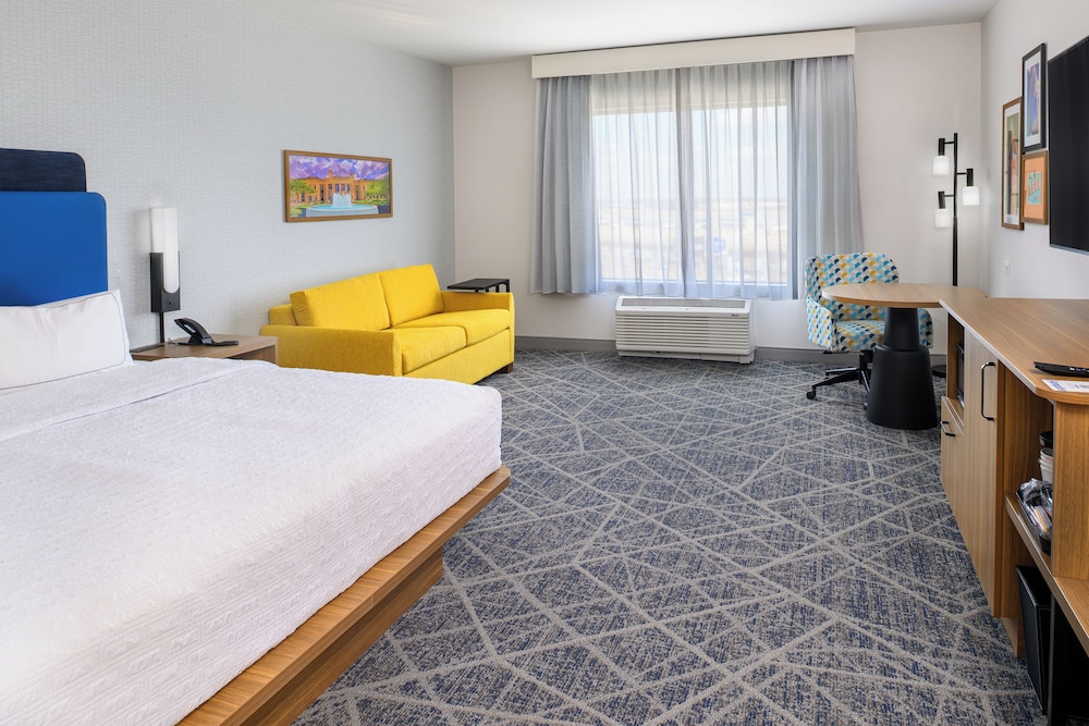 Hampton Inn by Hilton St. Louis Airport - photo 21