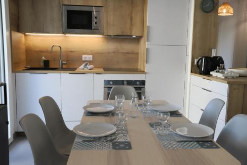 Reflet du Parmelan Annecy in Annecy, France