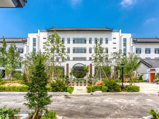 Yixintang Hot Spring Holiday Hotel in Gaizhou, People's Republic of China