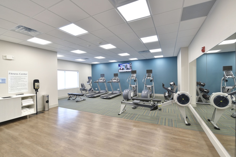 Holiday Inn Express & Suites Millersburg by IHG - photo 20