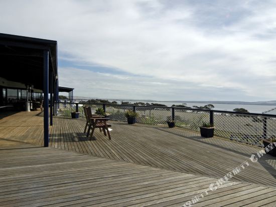 Doyles on the Bay — Kingscote — photo 2