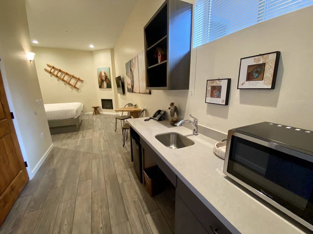 Sedona Village Lodge - photo 22
